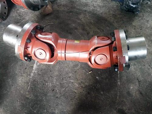 萬(wan)向(xiang)軸(zhou)聯(lian)軸(zhou)器(qi)