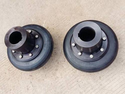 LA冶(ye)金(jin)設備(bei)用(yong)輪(lun)胎式聯(lian)軸器