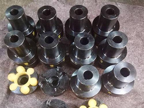 LMZ-I型分體(ti)式制(zhi)動輪(lun)梅花(hua)彈(dan)性(xing)聯(lian)軸(zhou)器