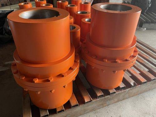 鼓形齒(chi)式(shi)聯軸(zhou)器(qi)的使用性能