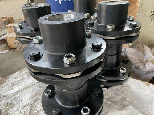 蛇(she)形彈簧(huang)聯軸(zhou)器(qi)使用中出(chu)現(xian)明(ming)顯(xian)震動(dong)如(ru)何(he)解決